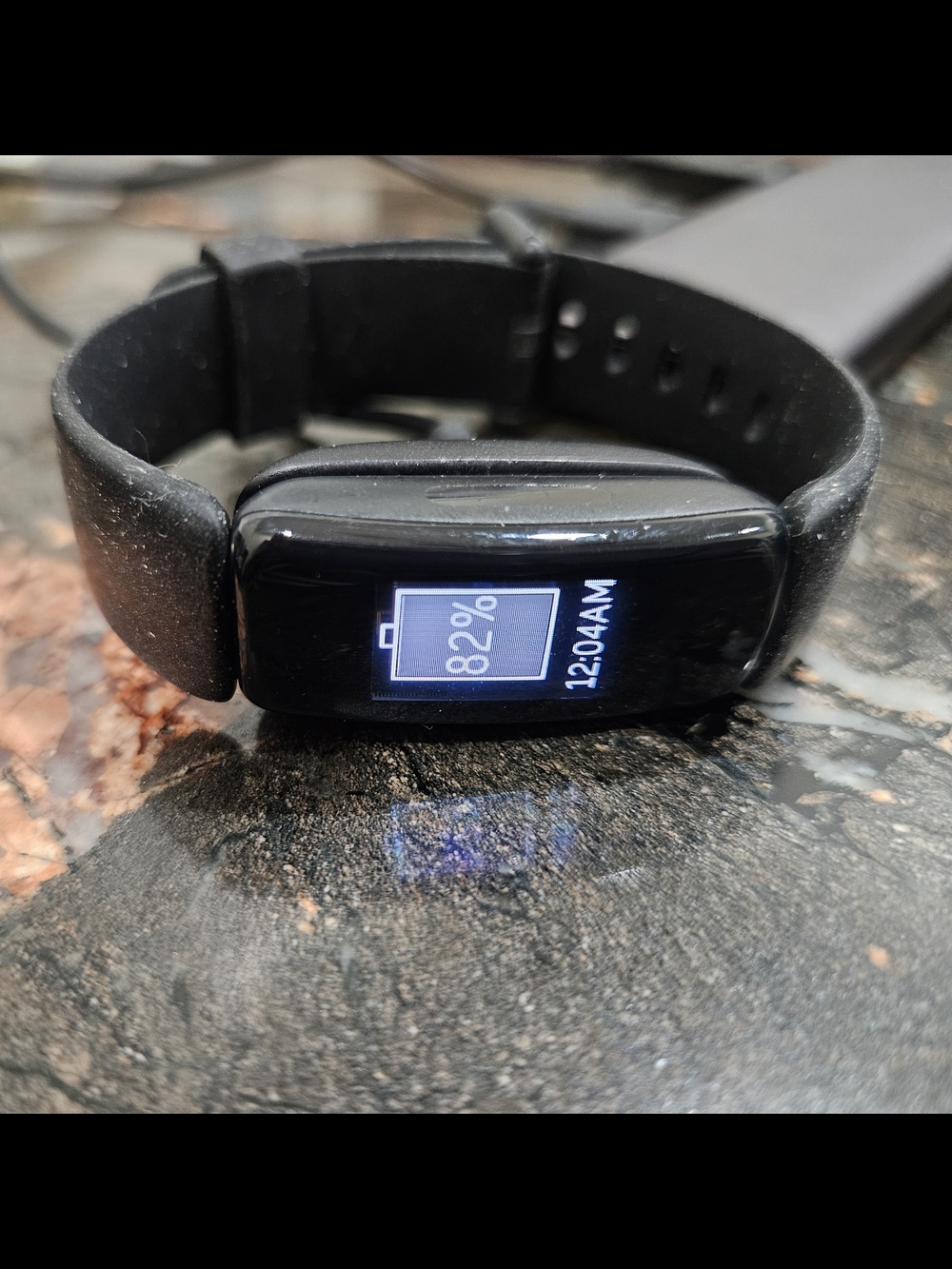 Fitbit Inspire 2 Fitness Tracker Smartwatch Black Charging Cable VGUC fitbit